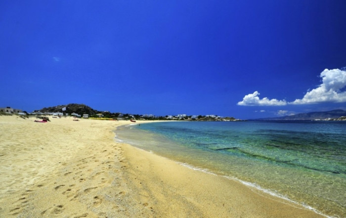 Le-spiagge-dell’isola-di-Naxos-scorcio-di-mikri-vigla-1024x612